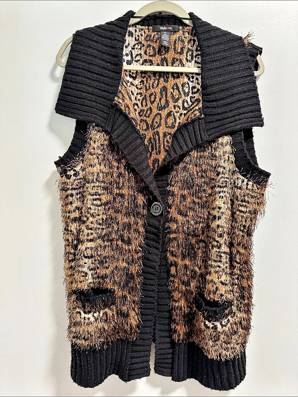 Style&co. Animal Print Sweater Vest XL